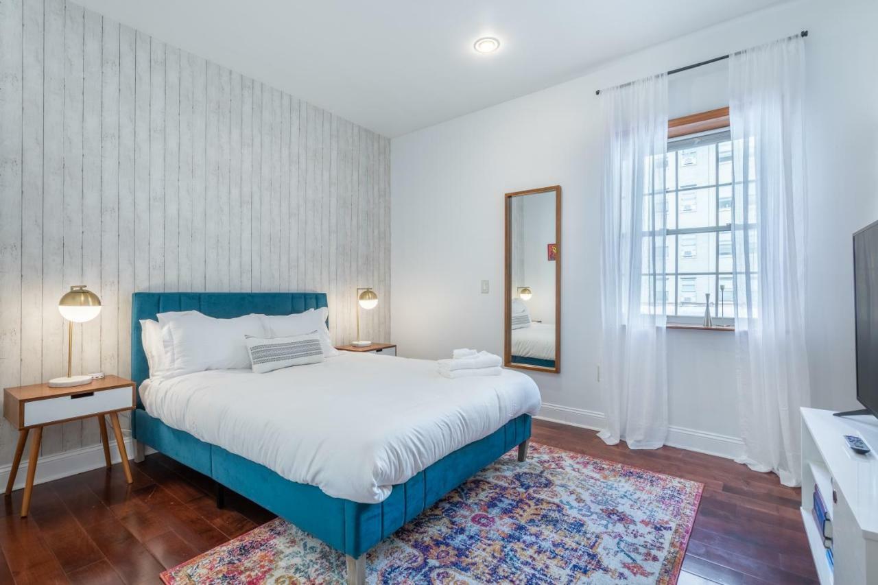 The Walnut Suites - Midtown Village Apartamento
